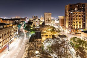 Drury Plaza Hotel San Antonio Riverwalk