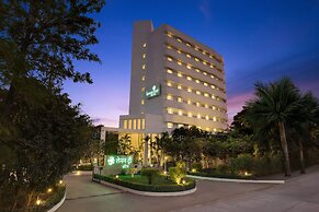 Lemon Tree Hotel, Hinjawadi, Pune