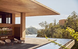 Four Seasons Resort Tamarindo