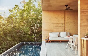 Four Seasons Resort Tamarindo