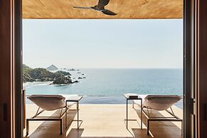 Four Seasons Resort Tamarindo