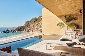 Four Seasons Resort Tamarindo