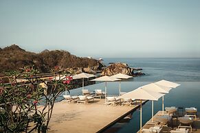 Four Seasons Resort Tamarindo