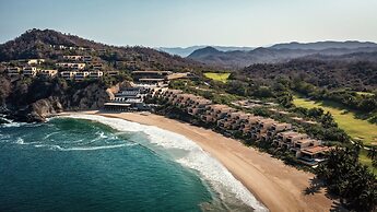 Four Seasons Resort Tamarindo