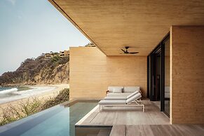 Four Seasons Resort Tamarindo