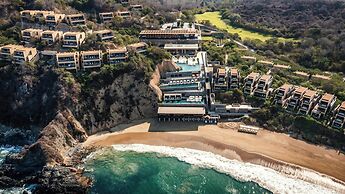 Four Seasons Resort Tamarindo