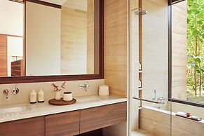 Four Seasons Resort Tamarindo