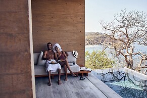 Four Seasons Resort Tamarindo