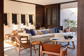 Four Seasons Resort Tamarindo