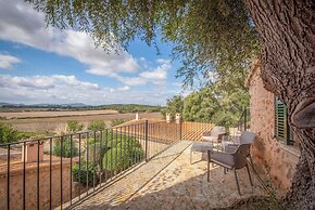 Finca Son Roig by Valentin