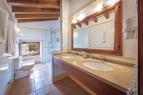 Finca Son Roig by Valentin