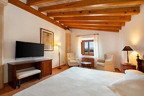 Finca Son Roig by Valentin