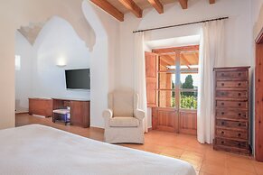Finca Son Roig by Valentin