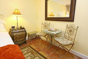 Beachfront Bed & Breakfast