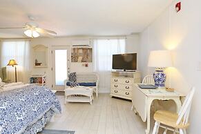 Beachfront Bed & Breakfast