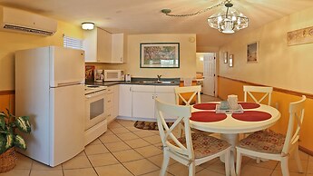 Manatee Bay Inn - Near Fishing Pier Fort Myers Beach