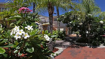 Manatee Bay Inn - Near Fishing Pier Fort Myers Beach