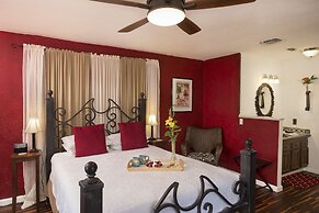 The Lakehouse Bed & Breakfast