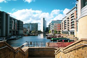 Holiday Inn Express Leeds City Centre Armouries by IHG