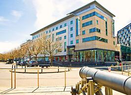 Holiday Inn Express Leeds City Centre Armouries by IHG