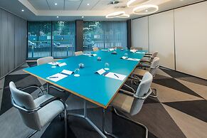 Holiday Inn Express Leeds City Centre Armouries by IHG