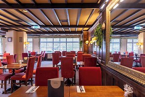 The Roebuck Hotel by Greene King Inns