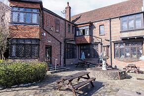The Roebuck Hotel by Greene King Inns