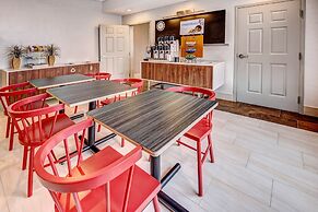 Holiday Inn Express Woodbridge by IHG