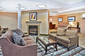 Holiday Inn Express & Suites Bradley Airport by IHG