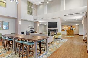 Hampton Inn & Suites Plymouth