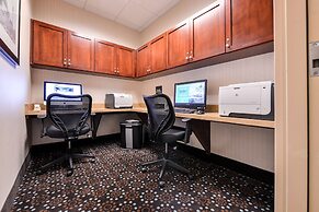 Hampton Inn & Suites Plymouth