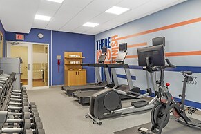 Hampton Inn & Suites Plymouth
