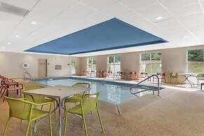 Hampton Inn & Suites Plymouth