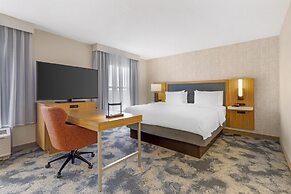 Hampton Inn & Suites Plymouth