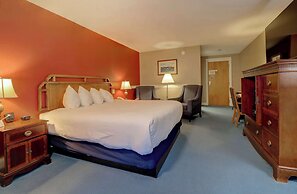 Fireside Inn & Suites Gilford