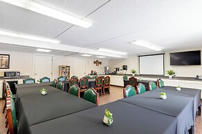 Fireside Inn & Suites Gilford
