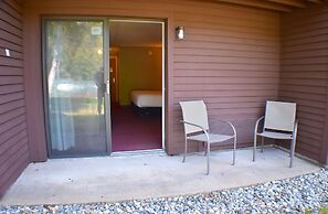 Fireside Inn & Suites Gilford