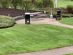 Fireside Inn & Suites Gilford