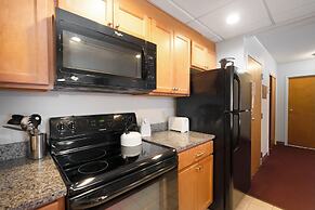 Fireside Inn & Suites Gilford