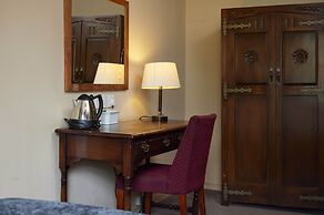 The Bell Hotel Thetford by Greene King Inns