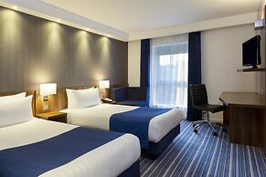 Holiday Inn Express Dunstable by IHG