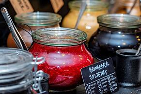 Park Inn by Radisson Oslo Airport Hotel West