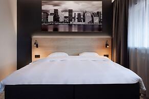 Park Inn by Radisson Oslo Airport Hotel West