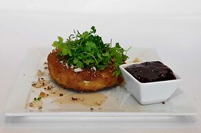 Park Inn by Radisson Oslo Airport Hotel West