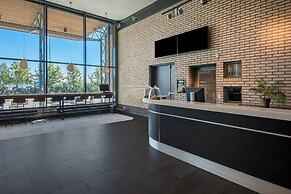 Park Inn by Radisson Oslo Airport Hotel West