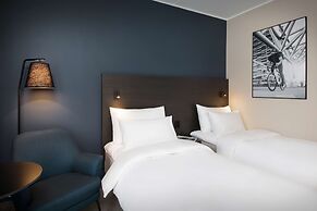 Park Inn by Radisson Oslo Airport Hotel West