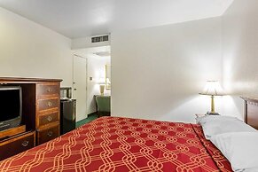 Economy Inn- Buttonwillow I-5