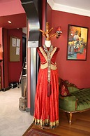 Gondola Hotel and Suites