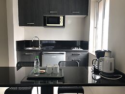 Gondola Hotel and Suites