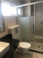 Gondola Hotel and Suites